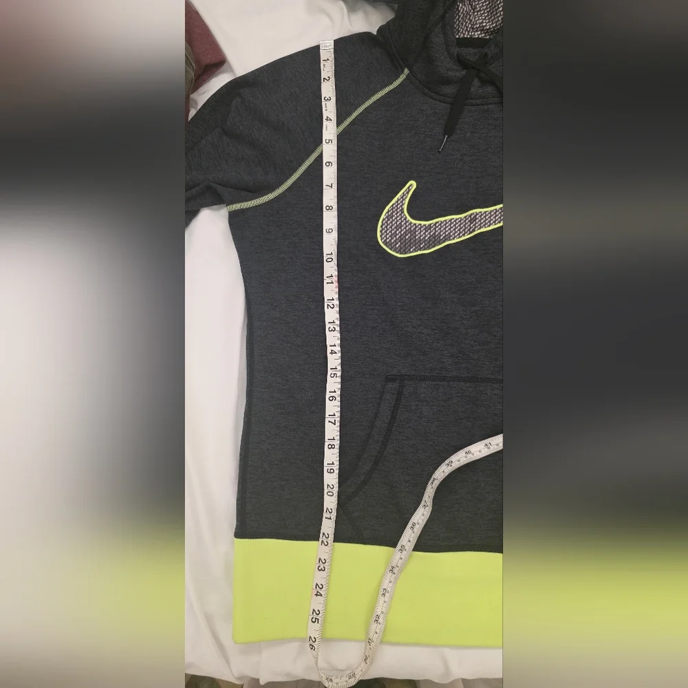 Nike Therma Fit Hoodie Dark Grey Volt Green Swoosh Size L
